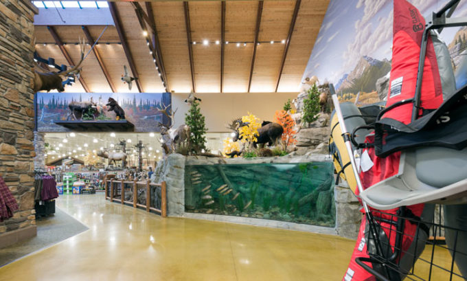 Cabelas Retail Store in Thornton Water Feature