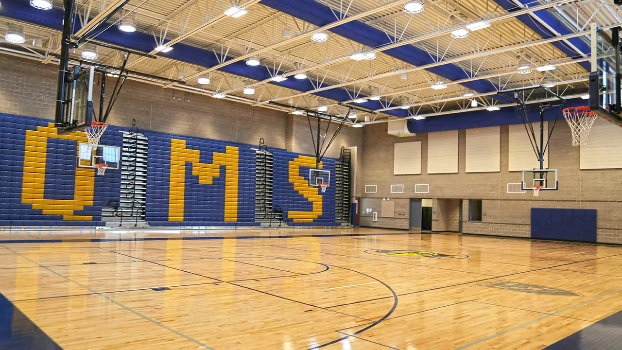 Roger Quist Middle School Saunders