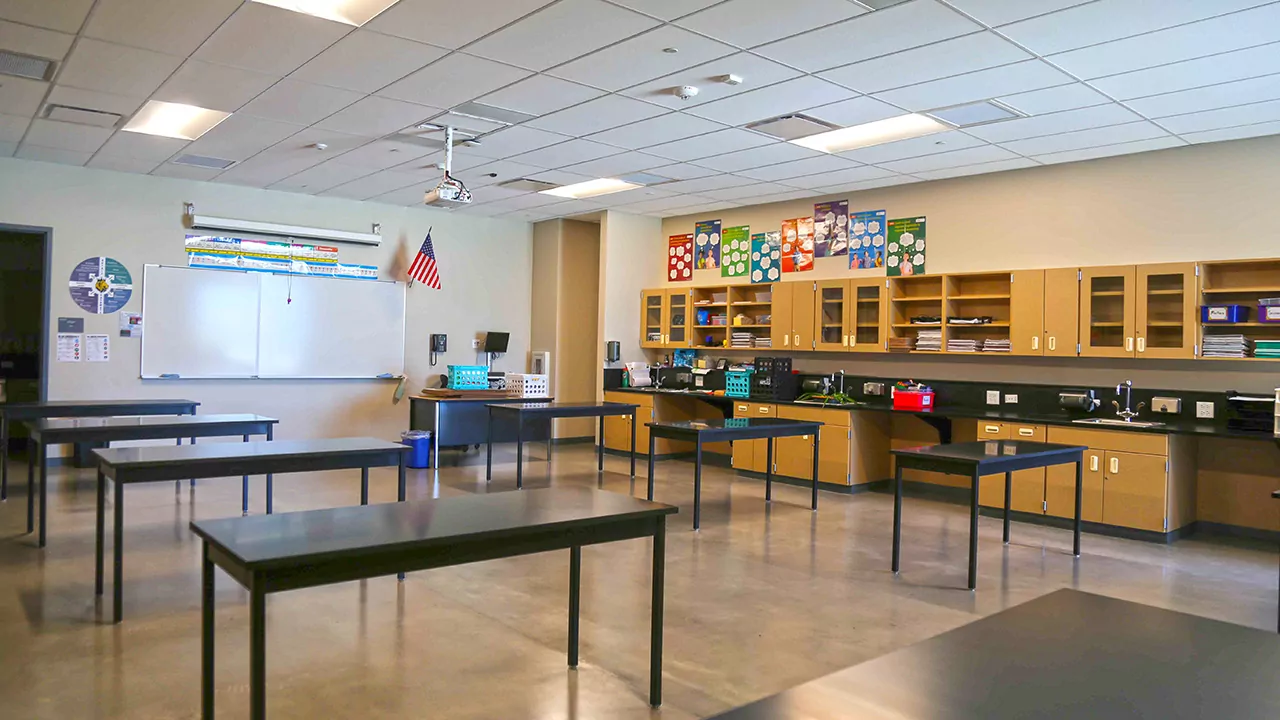 Roger Quist Middle School Saunders